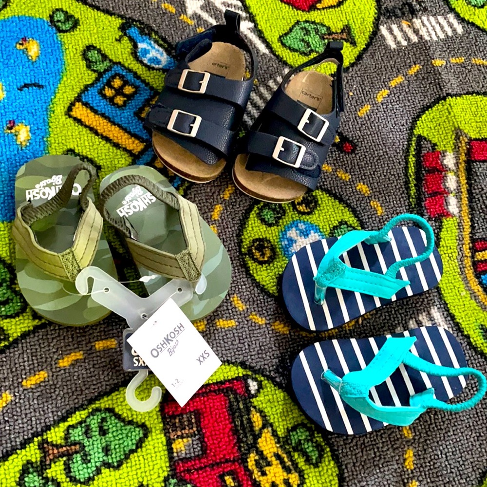 Lot of 3 Carter’s/Oshkosh flip flops / sandals NWT